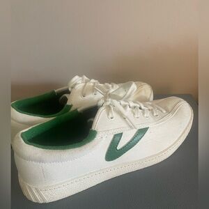 Classic Tretorn Sneakers, Green and White, Size 7.5